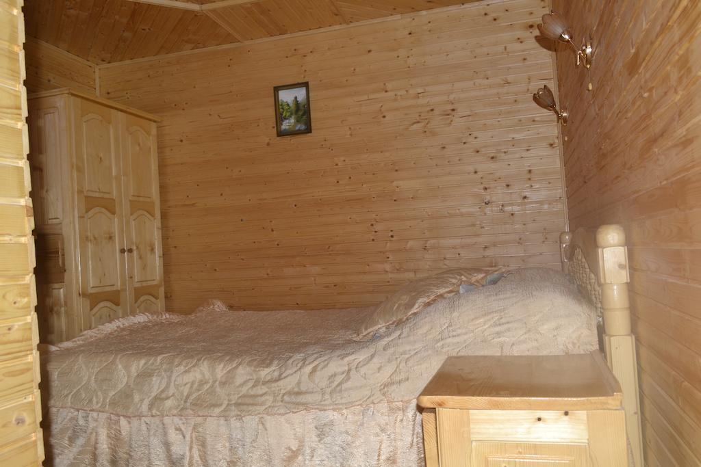 Sadyba Hatynka Yaremche Room photo